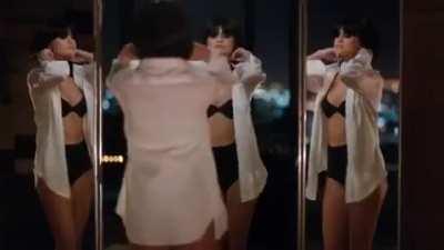 I Don't Want Her to Keep Her Hands to Herself