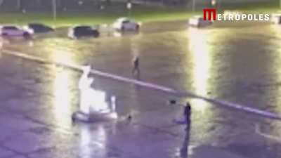 Man attempts to bomb Brazil's Congress, then lays explosive under his head, and dies in explosion