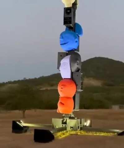 Videos of the Totems in Utopia, Texas