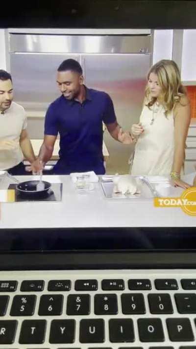 Jenna Bush being pushed on live tv this morning because she won’t stop touching cohost Justin