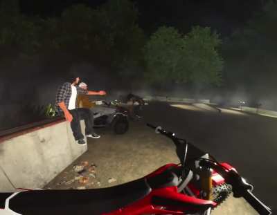 I AINT NEVER RAN FROM NUN BUT THE POLICE