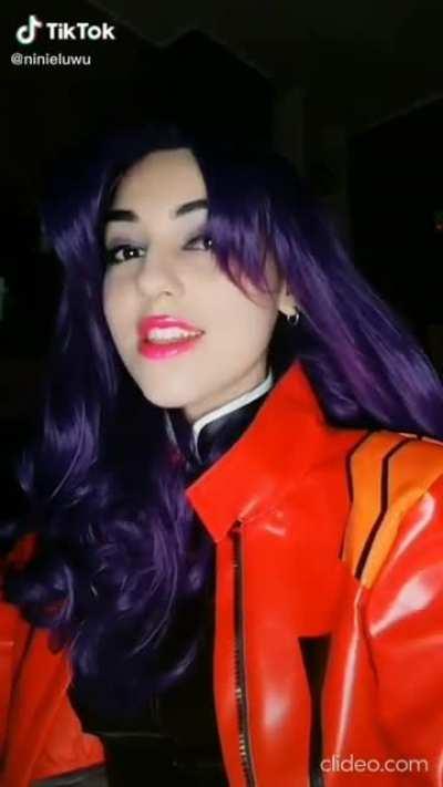 In the end I decided to stay in his body a little longer I have already identified my next body to have fun with I improved my Spell so I can stay as long as I want now I make some videos that are a little hot so I can attract the attention of other cospl