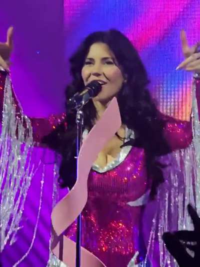 Marina at the Greek tonight😍