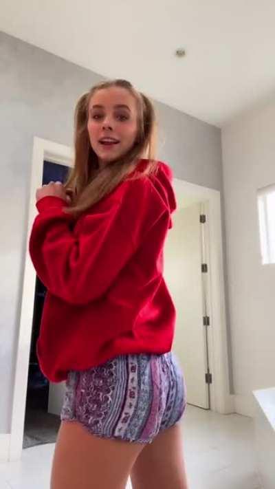 Without the caption ✌😎