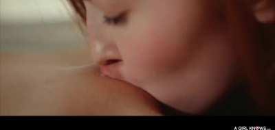 Jia Probes Her Lover's Smooth Mound