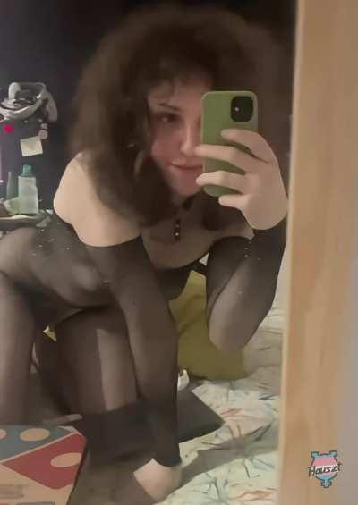 slice to meet u, pizza and chill tonight? :D