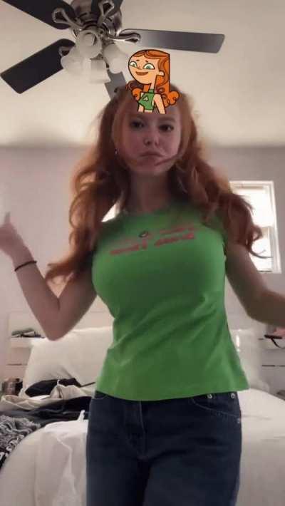 Jerk me off to Francesca Capaldi's big titties bud