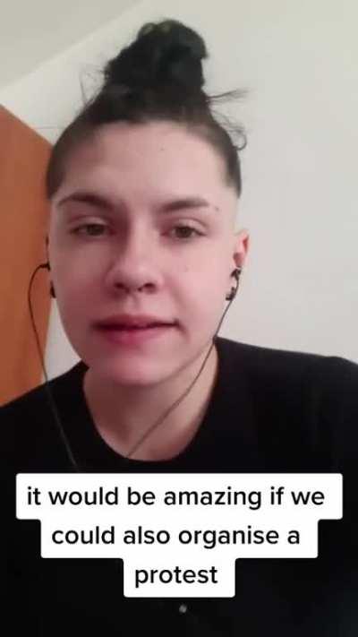 Ako ne prosvjeduješ za Black Lives Matter, ti si balkanska seljačina i obični rasist i homofob!