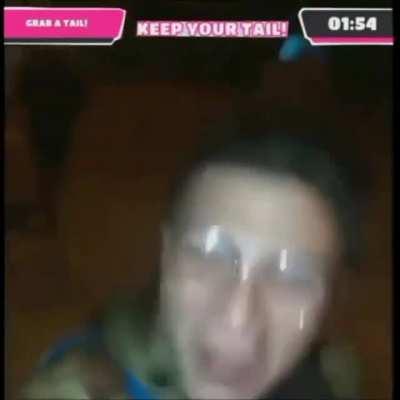 Que no me agarres maricon