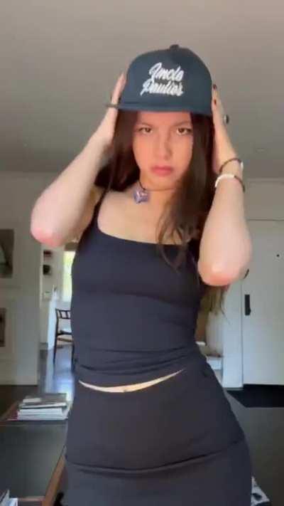 Itâs so cool getting Liv Tik Toks again (video via Livâs tik tok page)