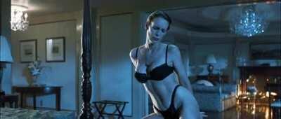 Jamie Lee Curtis in True Lies