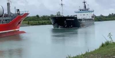 Head-On Collision!! The Alanis and The Florence Spirit Collided Head-On in The Welland Canal Today, (I do NOT own this Footage). Shocking!