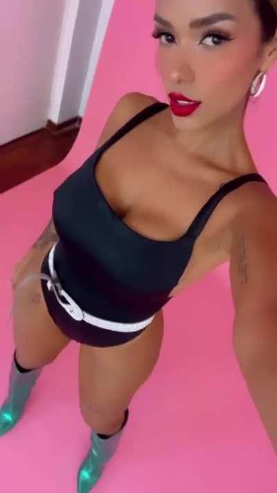 QUE GANAS DE COMERLE EL ANAZO A LA ZORRA DE SHIRLEY ARICA 🤤🍑🍆