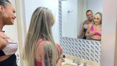 Magaly Vaz fucking her friend