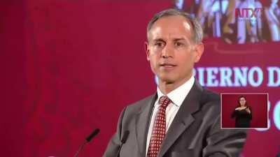 En ocasión de las 100 mil muertes oficiales posteo esta master class de Gatell sobre el cubrebocas