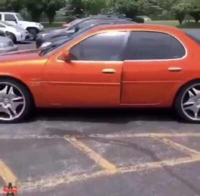 Mark Davis pulling up to Denver to bail out and sign Von Miller.