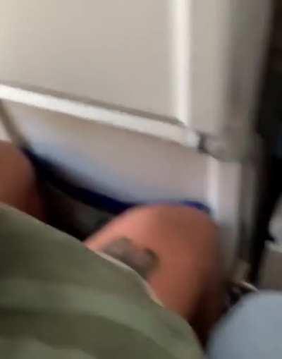 Airdropping a photo on the plane