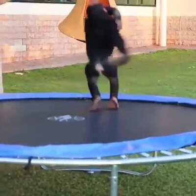 Entrenando para el monki flip