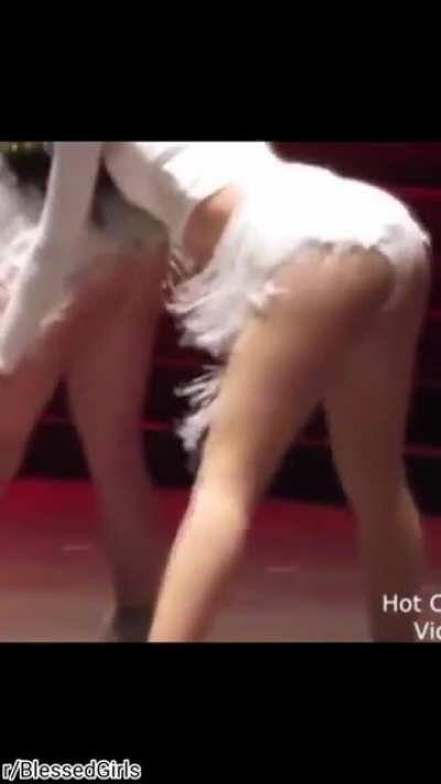 Camila Cabello is blessing the world with her fat Cuban booty.