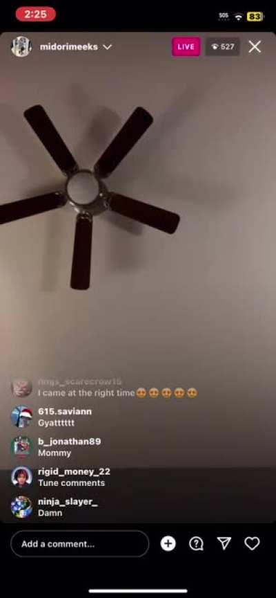 $200 for 10 second flash is wild😭‼️