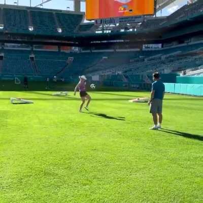 Simona Halep football/soccer skills