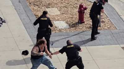 1 guy vs 3 cops - 'Fargo ND'