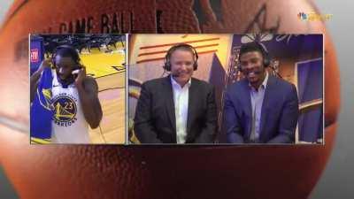 [Highlight] Draymond Green’s reply when asked about guarding Valanciunas: “I’m a mothafuckin dog”