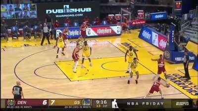 [Highlight] Jokic hits the fadeaway as the shot clock expires