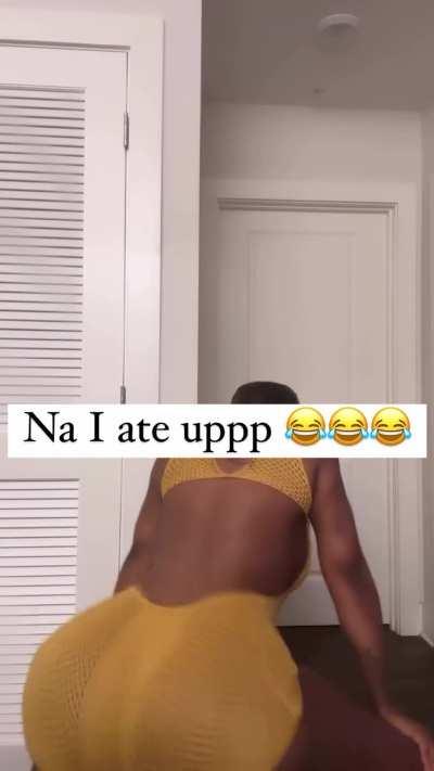 Erica banks throwing it back🔥