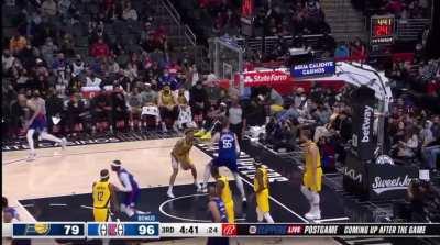 [Highlight] Reggie Jackson incredible dime to Isaiah Hartenstein