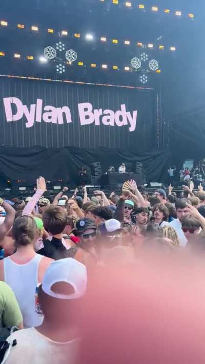Anyone know anything about this potential Skrillex x Dylan Brady collab?