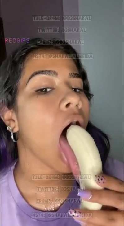 Deepthroat banana