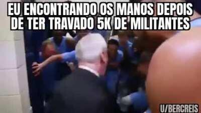 Eu janto elas no argumento