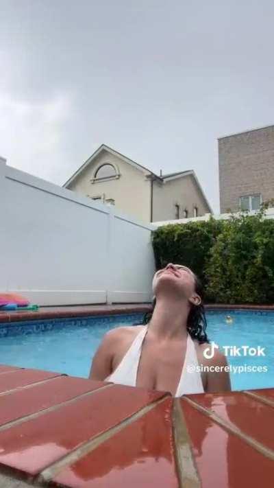 Let it Rain! 😃 [@sincerelypisces]