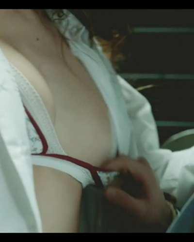 Maria Pedraza's tits from Money Heist