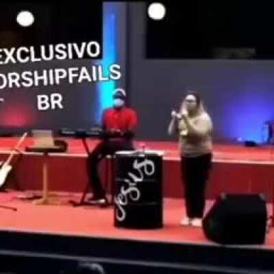 meu deus pastora.. 😳😐