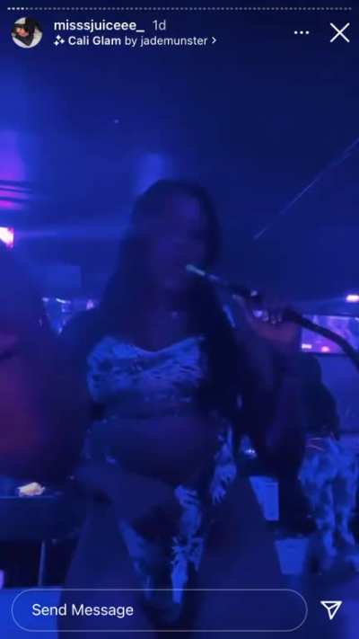 Donna and laney 😩