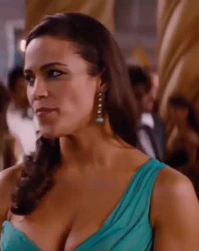 Paula Patton and her jugs are incredible (M:I Ghost Protocol)