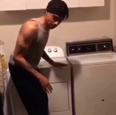 “Im washing my clothes”