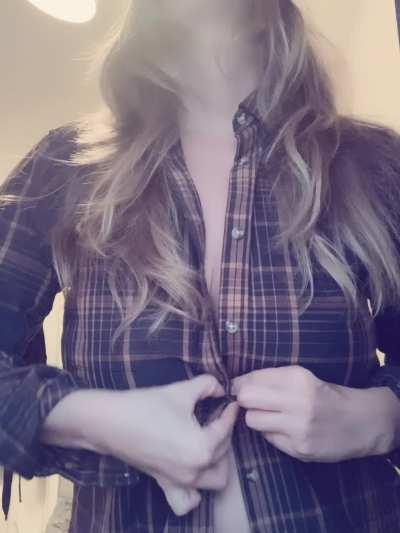 Were you looking for a British girlfriend with big tits ?