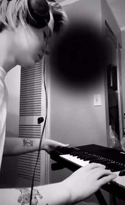 Weiland working on #VICES ~ 7/7/21