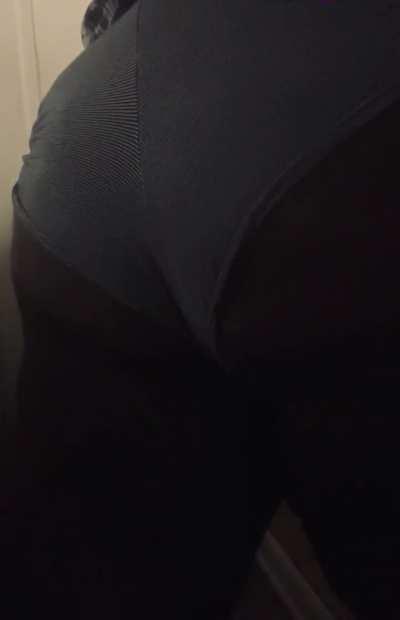 Hope this makes ur day a little better 🥰 big dicks to my dm 8 inches or more 