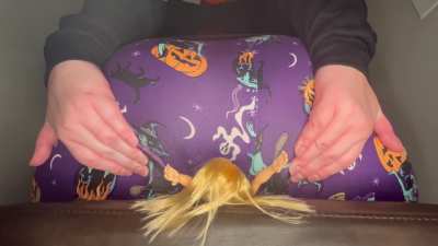 Who here likes Giantess Farts? 😏