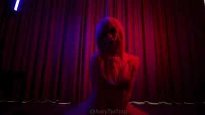 ZeroTwo from Darling in the Franxx by Aery Tiefling [OC]