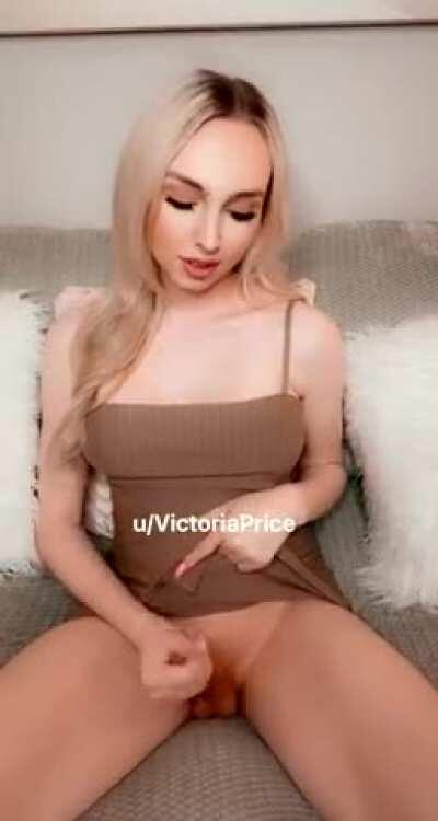 Do You Like Girls Who Have BIG Surprises For You? 🎁✨