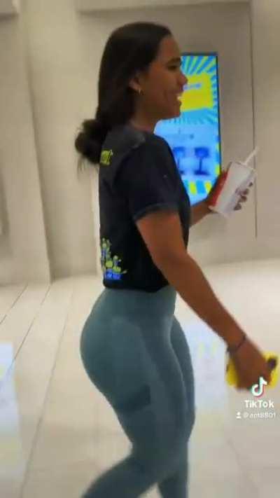 Tiktok:@Apt8801 Instagram:@indiiacanela