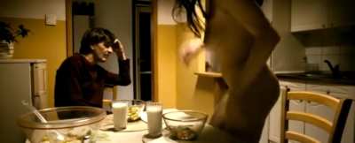 Anna Györgyi - Tabló (HU2008) - Not much going on here...