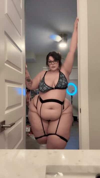 Would you worship me everyday?