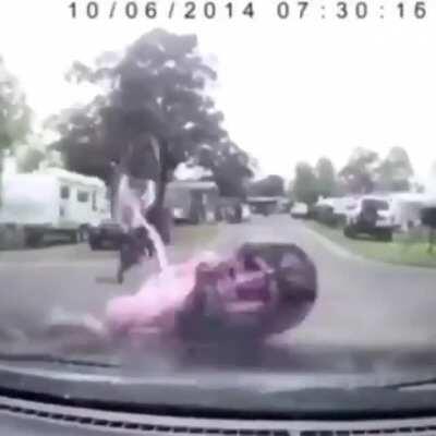 Travis cruising through Santa Destroy 😍