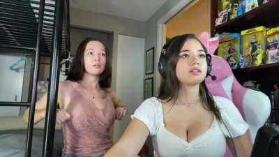 Adjusting herself on Twitch